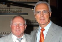 Uwe Seeler (l.) und Franz Beckenbauer nahmen immer wieder gemeinsame Termine wahr.