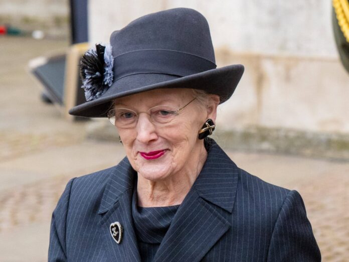 Dänemarks Königin Margrethe II. ist sichtlich um Schadensbegrenzung bemüht.