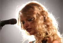 Taylor Swift auf der Bühne.
