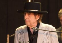 Bob Dylan konnte in der Pandemie seine Bücher nicht von Hand signieren.