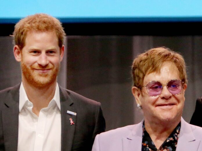 Prinz Harry (l.) und Elton John 2018 bei der Aidskonferenz in Amsterdam.