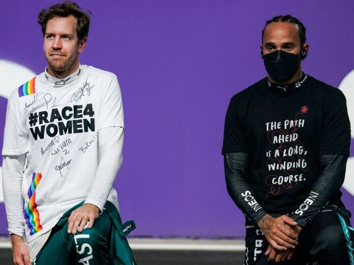 Mercedes-Fahrer Lewis Hamilton (r.) schätzt seinen Aston-Martin-Kollegen Sebastian Vettel sehr