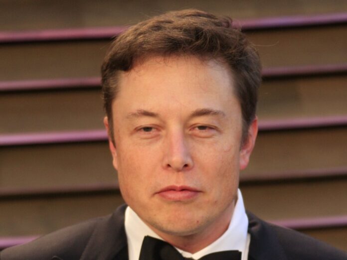 Twitter-Chef Elon Musk sorgt auf seiner eigenen Plattform am laufenden Band für Schlagzeilen.