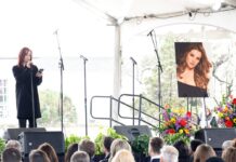 Abschied von Lisa Marie Presley: Für einen der emotionalsten Höhepunkte sorgte ihre Mutter