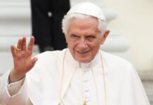 Papst Benedikt XVI. litt während seiner Zeit als Kirchenoberhaupt unter Schlaflosigkeit.