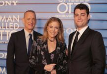 Tom Hanks und Rita Wilson zeigen sich bei der Vorstellung ihres neuen Films "Ein Mann namens Otto" in Begleitung ihres Sohns Truman.