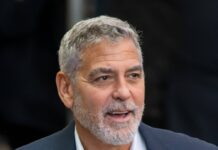 George Clooney trägt sein graues Haar mit gewissem Stolz seit vielen Jahren.