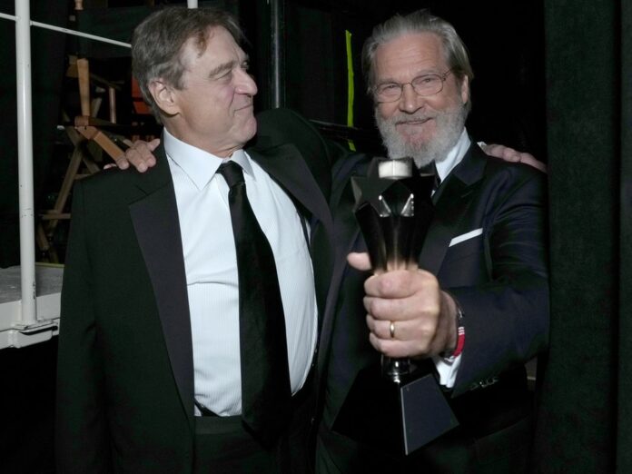 Jeff Bridges (r.) und John Goodman standen vor 25 Jahren gemeinsam für den Kultfilm 