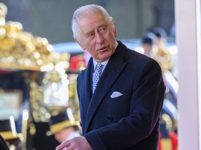 König Charles III. können Royal-Fans wohl bald auch hierzulande zujubeln.