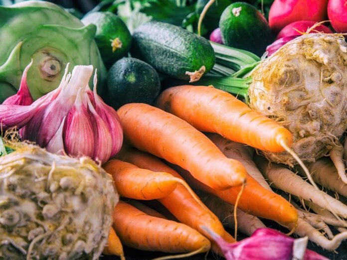 Bei einigen Gemüsesorten gehen beim Kochen Nährstoffe verloren.