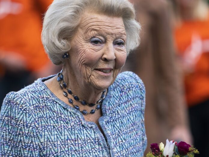 Prinzessin Beatrix musste nach einem Skiunfall operiert werden.