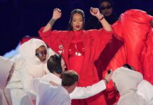 Rihanna während ihres Auftritts beim Super Bowl 2023.