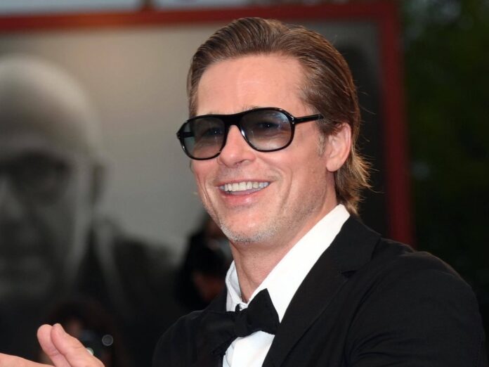 Hollywood-Star Brad Pitt hat mit dem Verkauf seiner Villa ordentlich Kasse gemacht.
