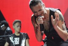 Depeche Mode landen mit "Memento Mori" auf Platz eins der deutschen Albumcharts.