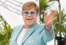 Elton John hat sich mit täglichem Laufen durch den Pool auf seinen großen Abschied vorbereitet.