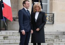 Brigitte Macron und Emmanuel Macron bei einem gemeinsamen Auftritt.