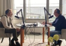 Thomas Gottschalk (l.) und Mike Krüger bei Aufnahmen für ihren neuen Podcast "Die Supernasen".