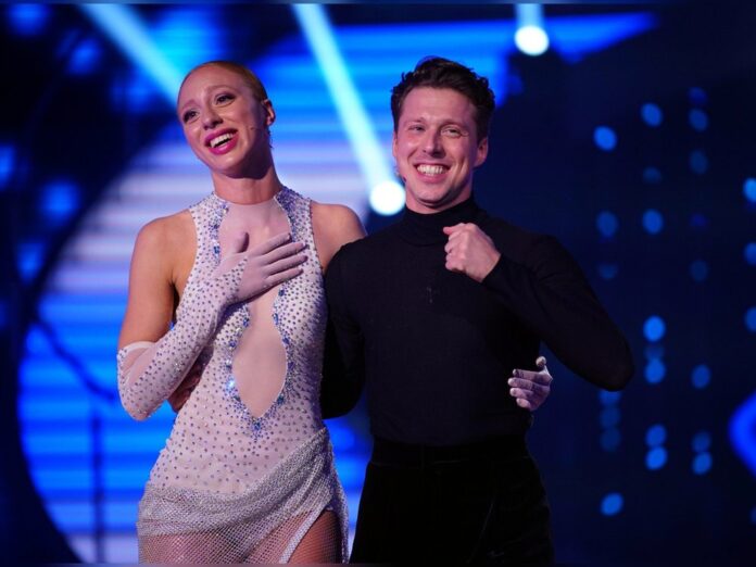 Anna Ermakova und Valentin Lusin sind ein Dream-Team auf der Tanzfläche. So viele Punkte gab es noch nie für ein Tanzpaar bei 