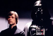 In "Die Rückkehr der Jedi-Ritter" tobt ein Konflikt um die Jedi-Seele von Darth Vader (r.).