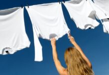 Viele Menschen lüften ihre Kleidung statt sie zu waschen.