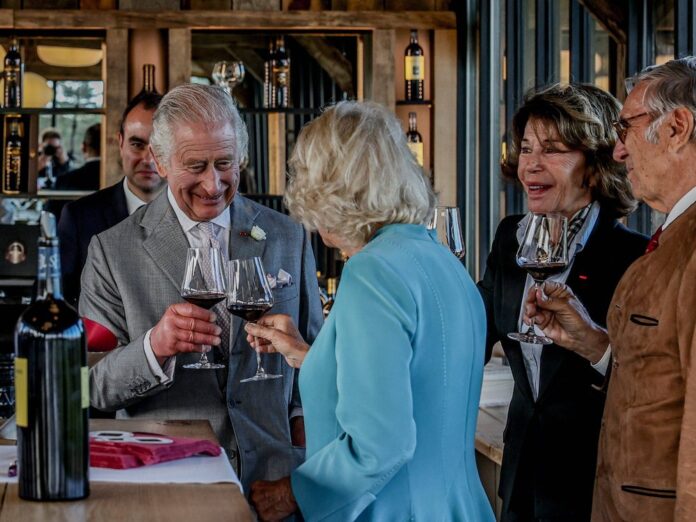 König Charles und Königin Camilla besuchten am letzten Tag ihres Frankreich-Besuchs ein Weingut.