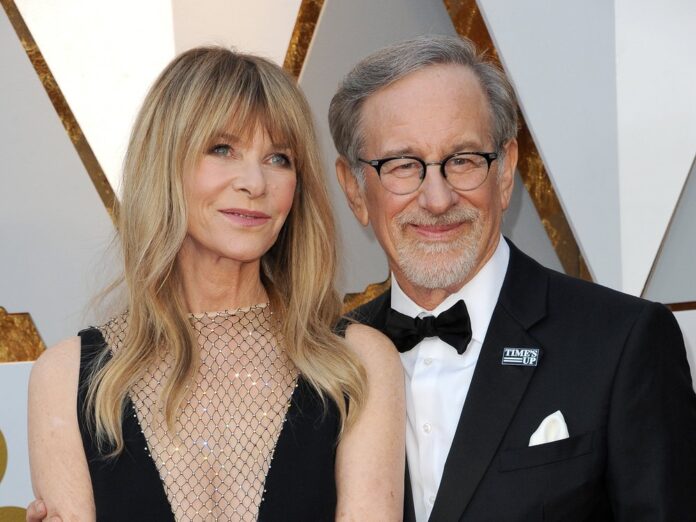 Kate Capshaw und Steven Spielberg greifen streikenden Filmschaffenden finanziell unter die Arme.