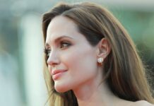 Angelina Jolie übernimmt die Rolle einer Opernsängerin.