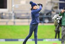 Catherine Zeta-Jones beim Golftraining.