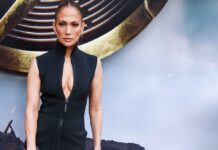 Jennifer Lopez hatte nach der Geburt ihrer Zwillinge Probleme mit ihrem Körper.
