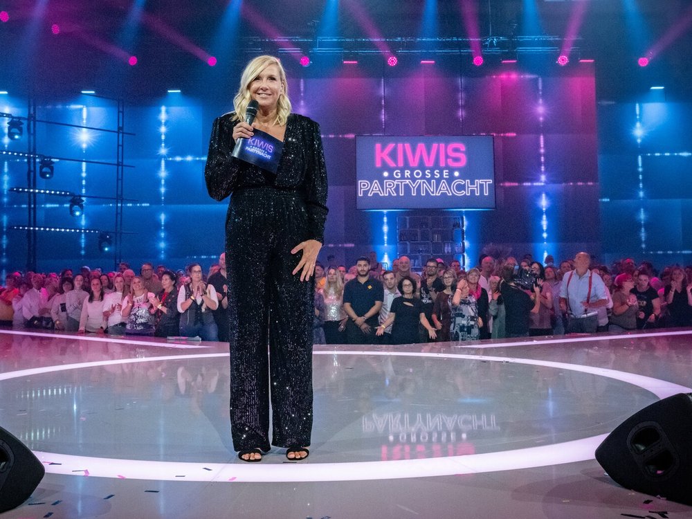 Andrea Kiewel in der Sendung "Kiwis grosse Partynacht".