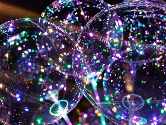 LED-Ballons sorgen nicht für einen funkelnden Silvesterabend