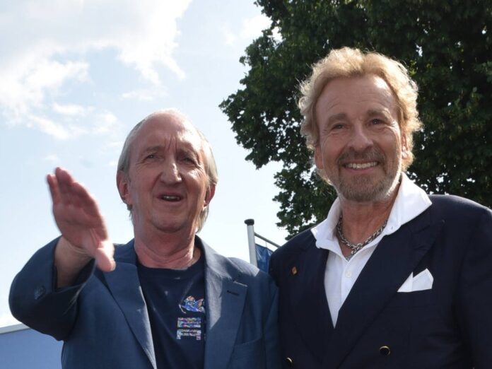 Mike Krüger (l.) und Thomas Gottschalk sind seit mehr als vier Jahrzehnten eines der bekanntesten Duos im deutschen Fernsehen. Auch privat verstehen sie sich gut.