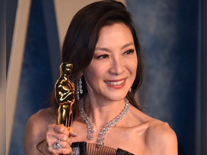 Michelle Yeoh gewann bei der Oscar-Verleihung 2023 in der Kategorie Beste Hauptdarstellerin für ihre Rolle im Film 