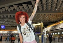 Lucy Diakovska - hier kurz vor dem Hinflug nach Australien - hat 2024 bei "Ich bin ein Star - Holt mich hier raus!" gewonnen.