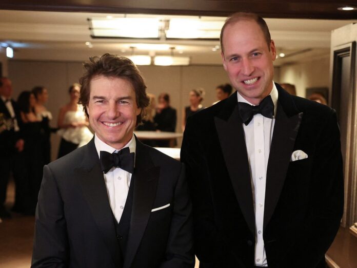 Prinz William (r.) und Tom Cruise bei einem Galadinner der London's Air Ambulance Charity.