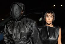 Kanye West und seine Frau und "Muse" Bianca Censori sorgen bei der Fashion Week in Paris für Schlagzeilen.
