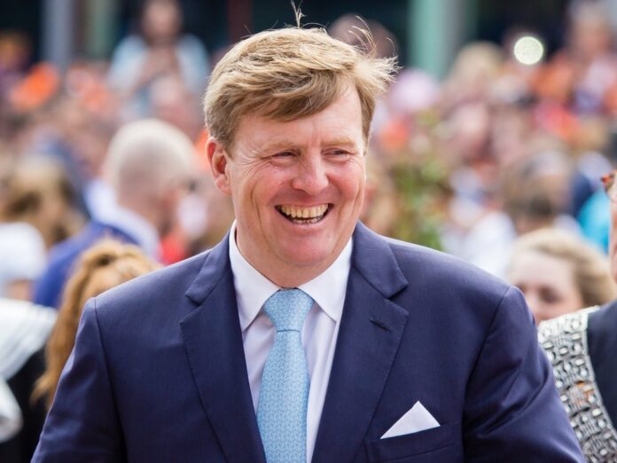 König Willem-Alexander kann über die Photoshop-Panne von Kate Prinzessin Kate lachen.