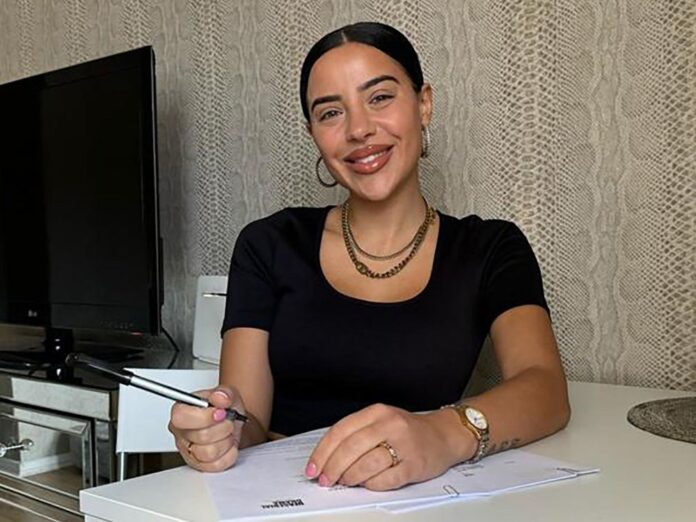 Leyla Lahouar hat für ein neues Projekt bei RTL unterschrieben.