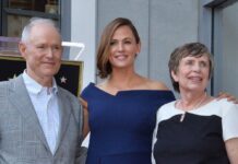 Jennifer Garner mit ihrem Vater William und ihrer Mutter Patricia Ann