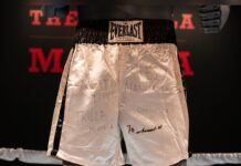 Die weisse Boxhose aus Muhammad Alis legendärem Boxkampf "Thrilla in Manila".